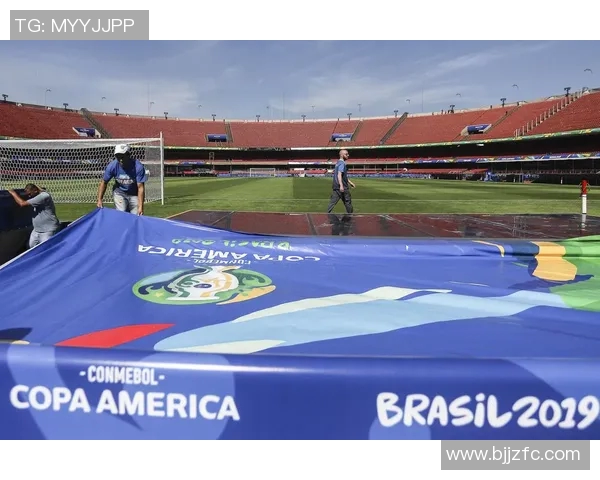 足球明星莫伦的成长历程与辉煌成就全解析