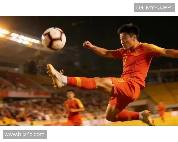 国足在热身赛中以2-0战胜菲律宾展现强劲实力和团队配合