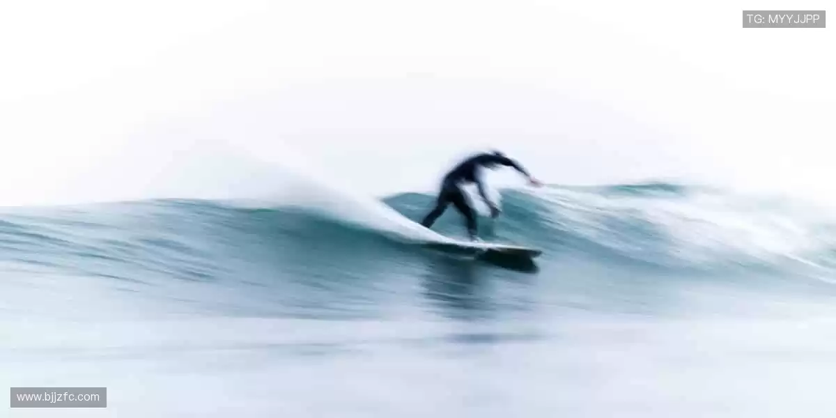 实时比分，互动弹幕，直播乐趣无穷！📱🎉